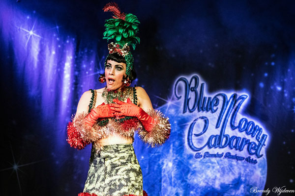 Xmas burlesque-act with Mama Ulita performing at the Blue Moon Cabaret - The Decadent Burlesque Soiree by Boudoir Noir Production, Finest Vintage Entertainment!